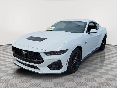 New 2026 Ford Mustang GT RWD image 3