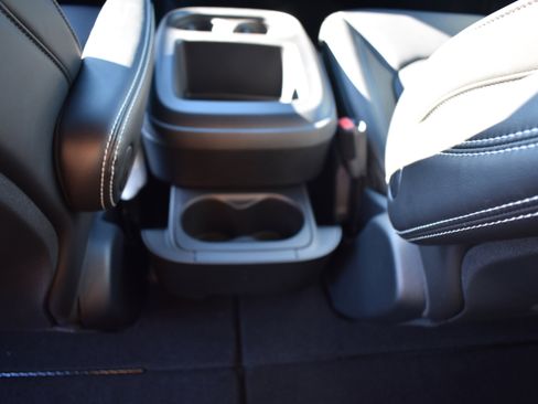 New 2026 Chrysler Pacifica Select image 29