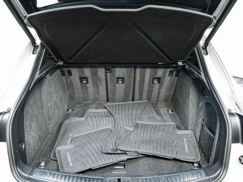 Certified 2024 Porsche Macan GTS AWD/4WD image 30