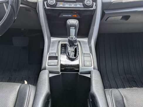 Used 2018 Honda Civic EX image 19