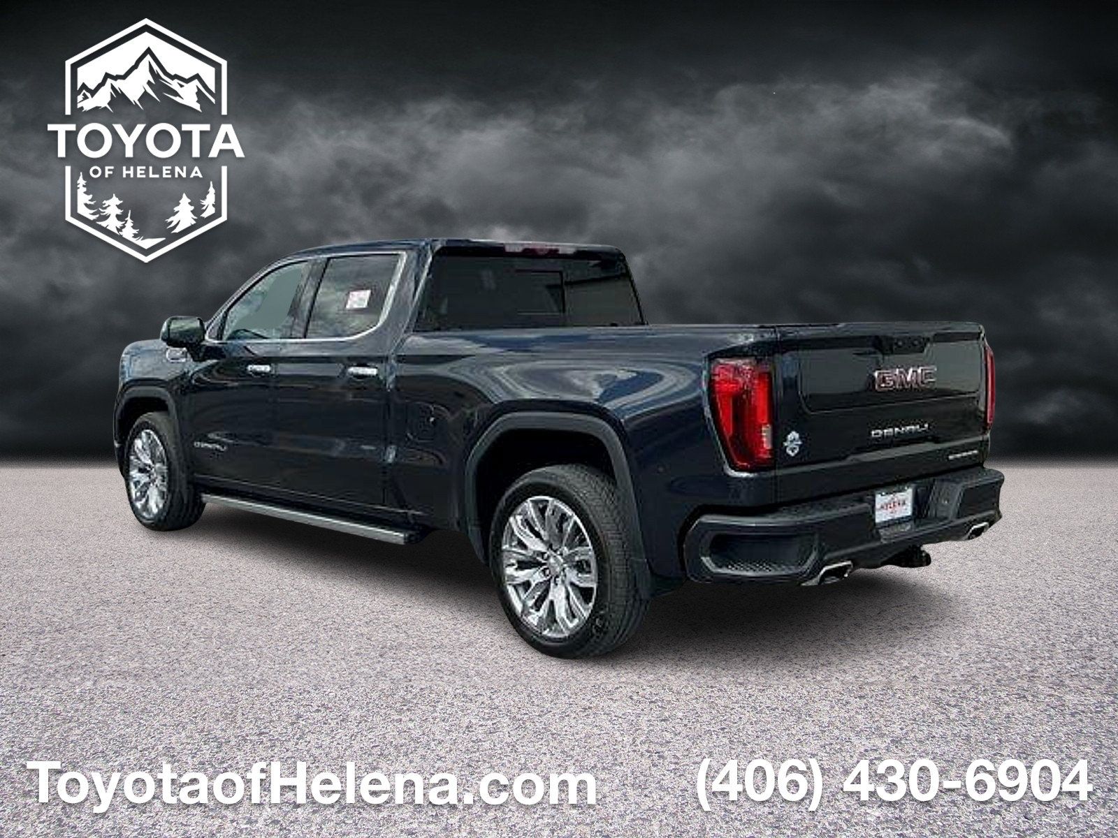 Used 2024 GMC Sierra 1500 Denali w/ Denali Reserve Package AWD/4WD image 3