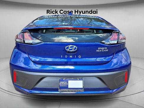Used 2022 Hyundai Ioniq SE image 6