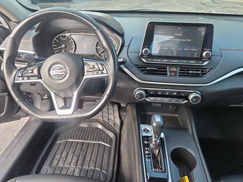 Used 2019 Nissan Altima 2.5 SR w/ SR Premium Package AWD/4WD image 22