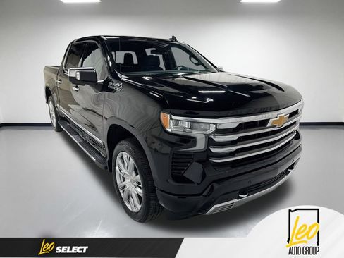 Used 2024 Chevrolet Silverado 1500 High Country AWD/4WD image 5