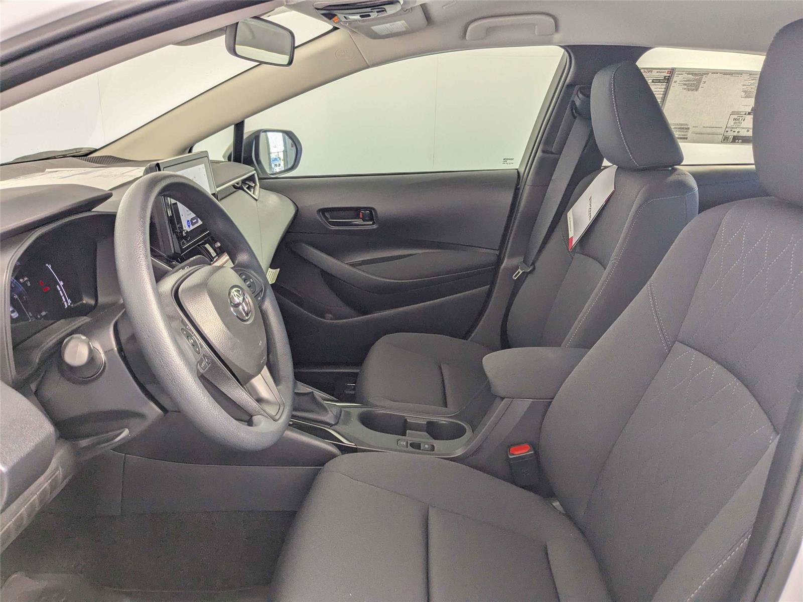 Used 2026 Toyota Corolla LE FWD image 8