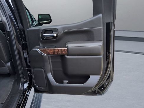 Used 2019 GMC Sierra 1500 Denali w/ Denali Ultimate Package AWD/4WD image 40