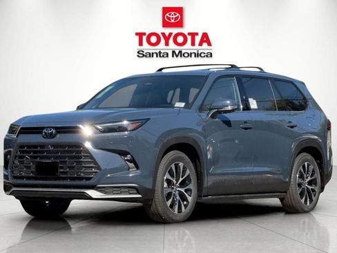 New 2026 Toyota Grand Highlander AWD Hybrid image 6