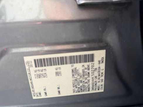 Used 2023 Nissan Maxima SR w/ Sport Mat Group FWD image 29