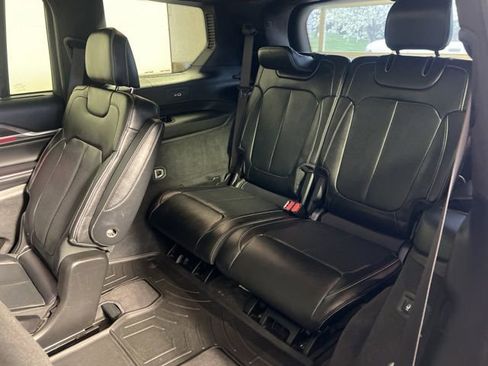Certified 2023 Jeep Grand Cherokee L Overland w/ Advanced Protech Group III AWD/4WD image 28