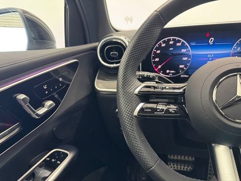 Certified 2026 Mercedes-Benz GLC 300 image 23