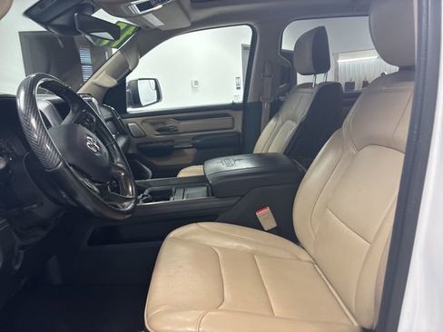 Used 2019 RAM 1500 Limited image 15