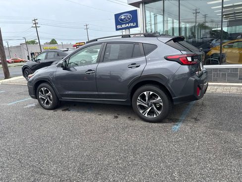 Used 2024 Subaru Crosstrek 2.0i Premium AWD/4WD image 11