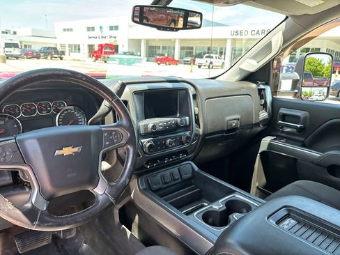 Used 2018 Chevrolet Silverado 2500 LT w/ LT Convenience Package AWD/4WD image 13