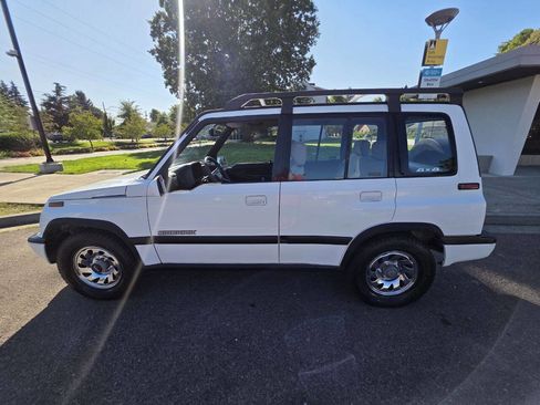 Used 1992 Suzuki Sidekick JLX image 8