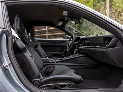 Certified 2026 Porsche 911 GT3 RWD image 60