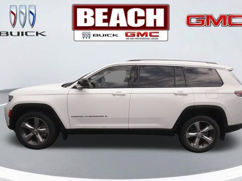 Used 2021 Jeep Grand Cherokee L Limited RWD image 6