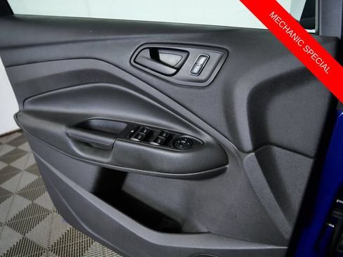 Used 2015 Ford Escape S FWD image 28