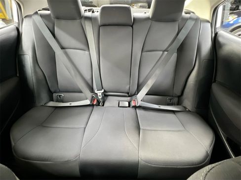 Used 2023 Toyota Corolla LE image 5