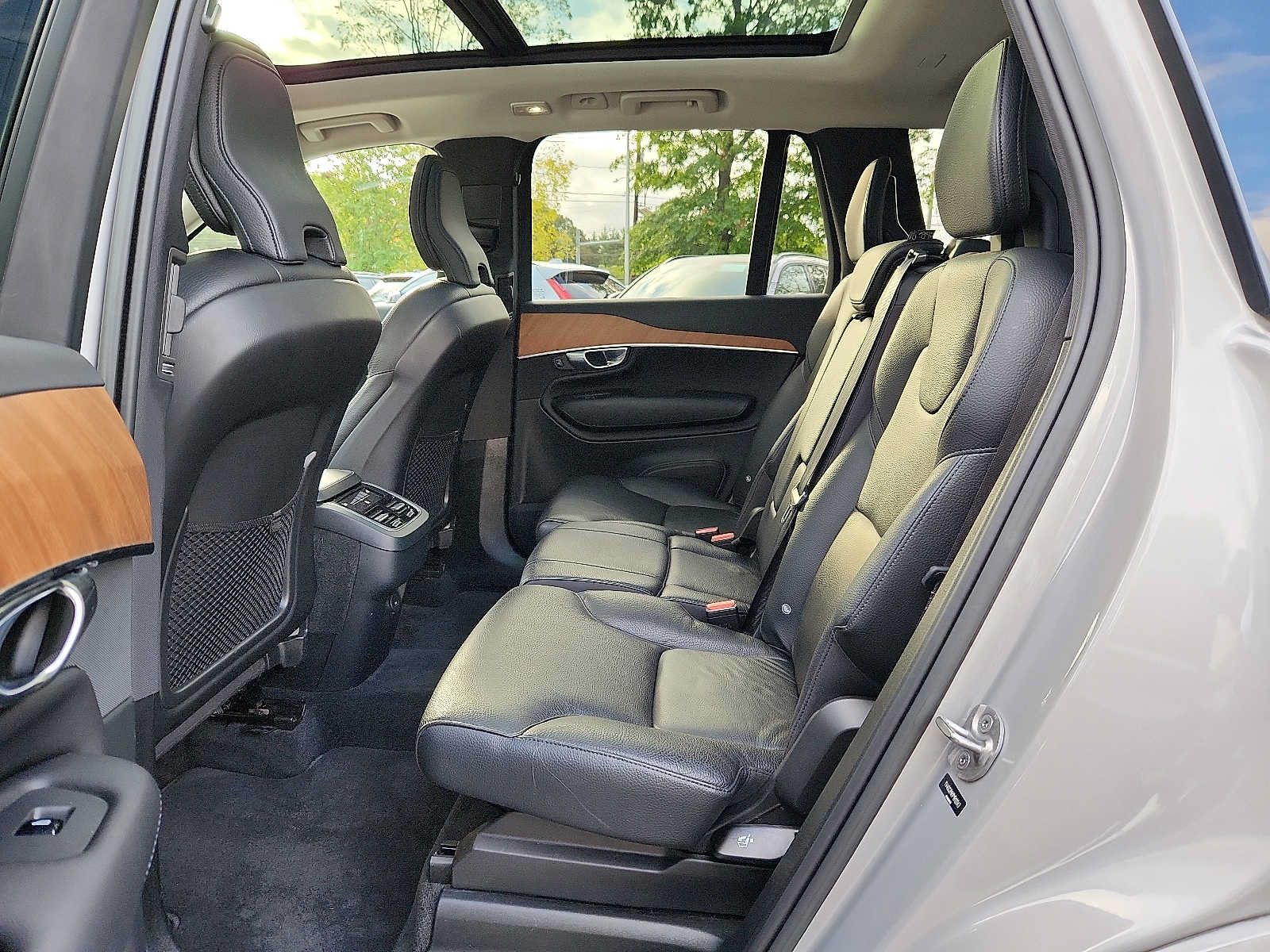 Certified 2023 Volvo XC90 B6 Plus AWD/4WD image 10