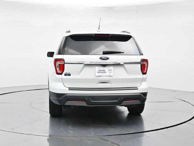 Used 2019 Ford Explorer XLT w/ Equipment Group 202A FWD image 8