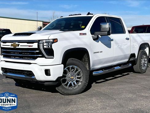 New 2026 Chevrolet Silverado 2500 LT w/ Z71 Chrome Sport Edition AWD/4WD image 1