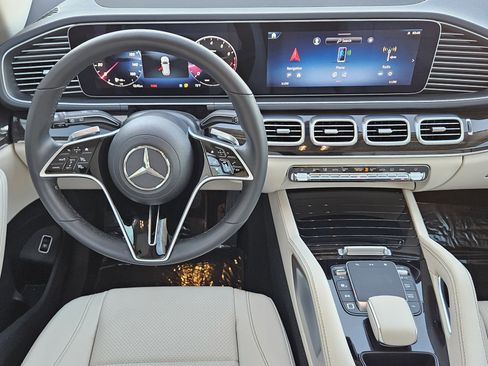 Certified 2025 Mercedes-Benz GLE 350 4MATIC image 25