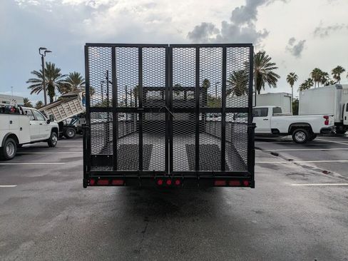 New 2025 Chevrolet Low Cab Forward image 5