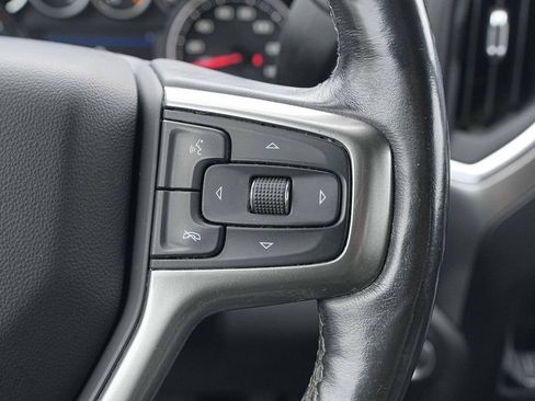 Used 2021 Chevrolet Silverado 1500 LT AWD/4WD image 34