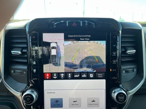 Used 2024 RAM 3500 Laramie w/ Towing Technology Group image 35