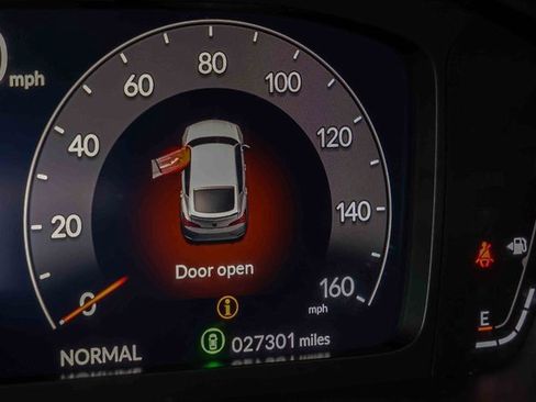 Used 2023 Acura Integra A-Spec image 8