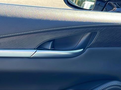 Used 2023 INFINITI QX60 Sensory w/ Vision Package image 10