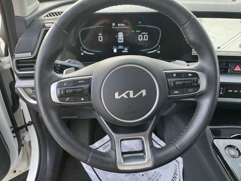 Used 2023 Kia Sportage EX image 13