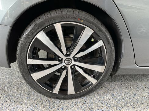 Used 2021 Nissan Altima 2.5 SR FWD image 30
