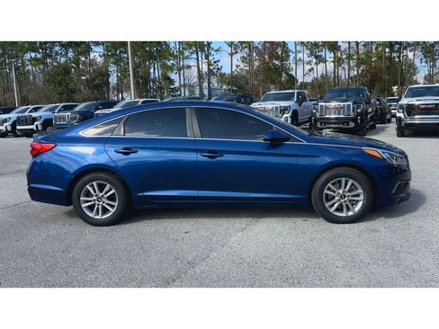Used 2016 Hyundai Sonata SE image 9