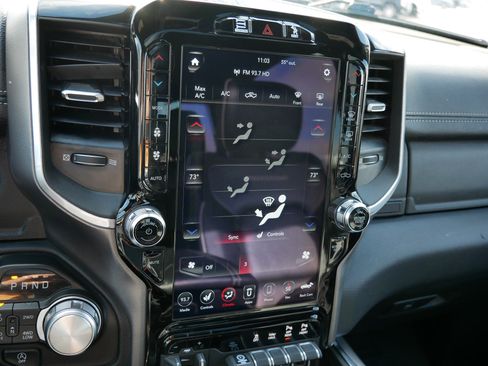 Used 2020 RAM 1500 Laramie image 25