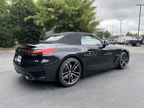 Used 2024 BMW Z4 M40i w/ Premium Package RWD image 9