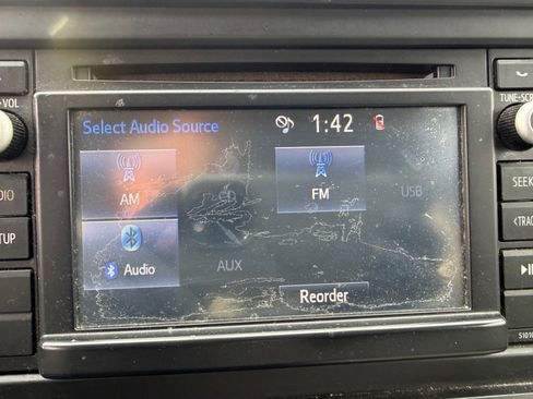 Used 2017 Toyota Tacoma SR image 11