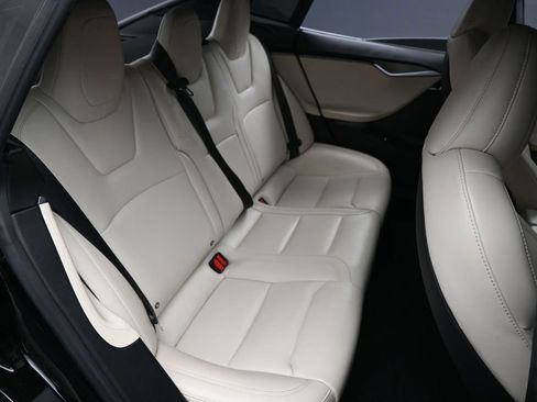 Used 2020 Tesla Model S Performance AWD/4WD image 32