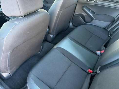 Used 2023 Honda Civic Sport image 12