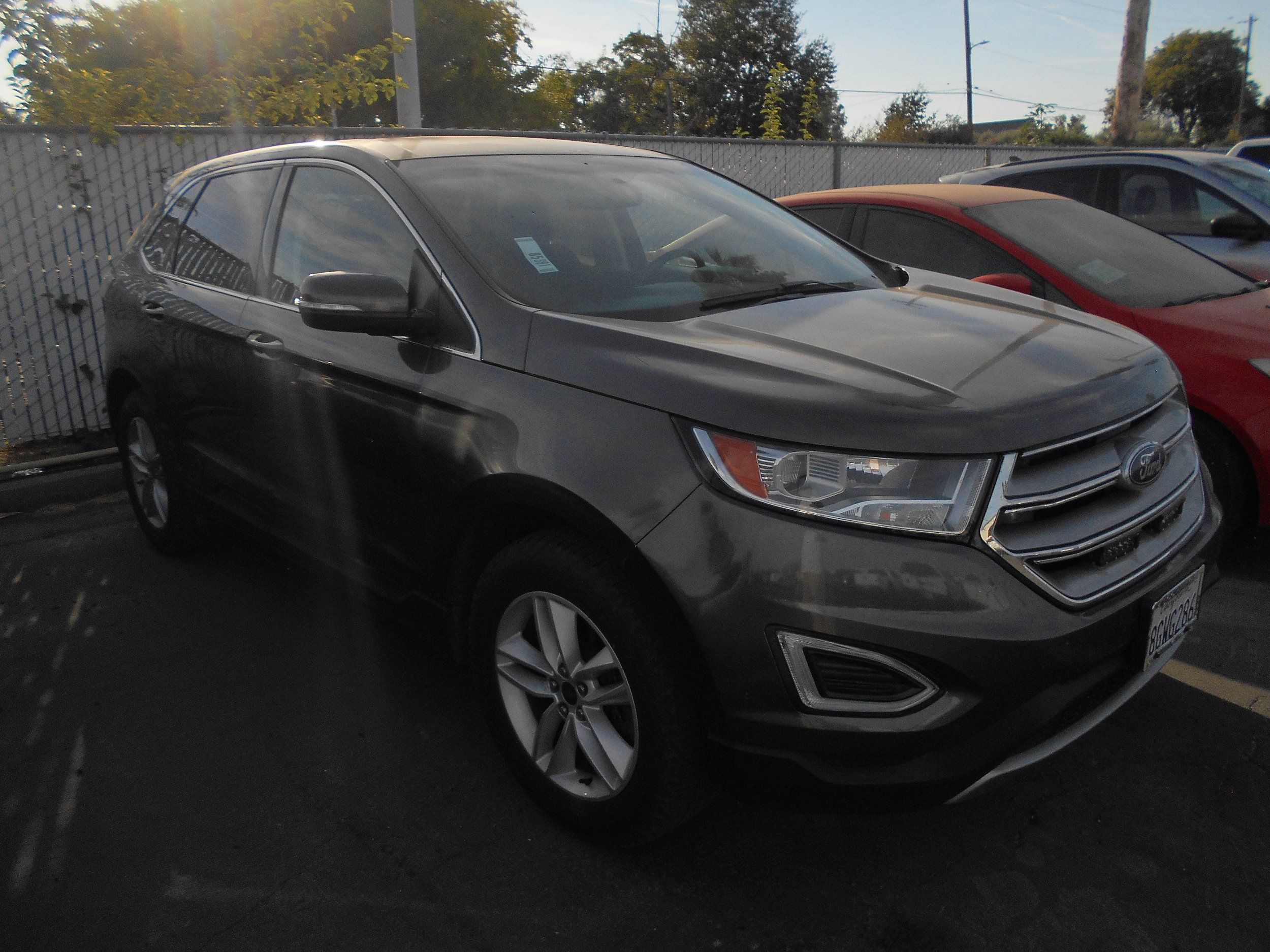 Used 2018 Ford Edge SEL w/ Cargo Accessory Package AWD/4WD image 3