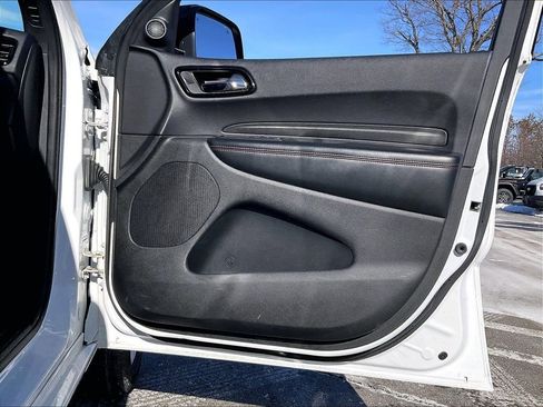 Used 2023 Dodge Durango GT image 11
