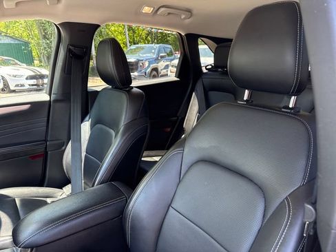Used 2025 Ford Escape Platinum AWD/4WD image 9
