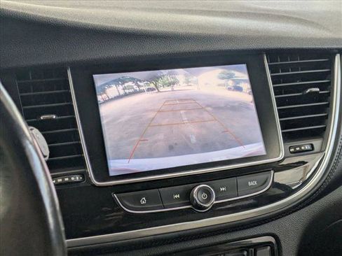 Used 2018 Buick Encore Preferred image 13