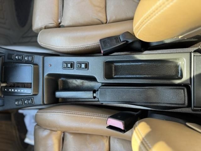 Used 1992 BMW 325i Convertible RWD image 33