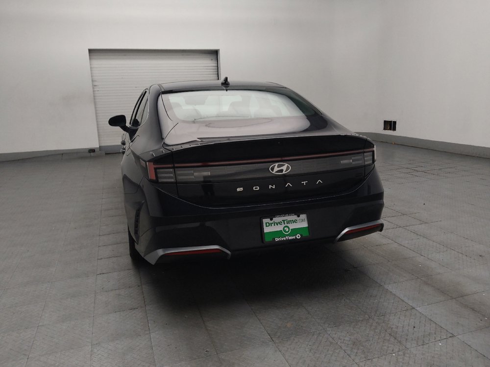 Used 2025 Hyundai Sonata SEL FWD image 6