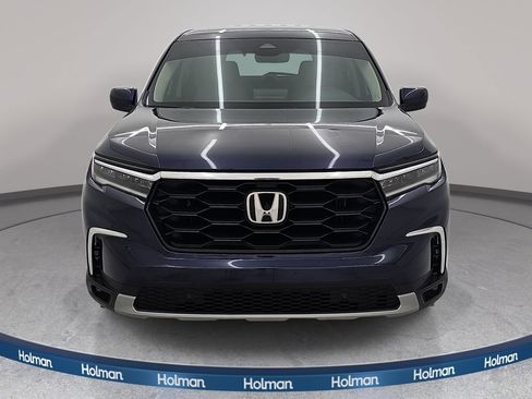 Used 2024 Honda Pilot EX-L image 3