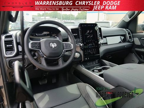 New 2026 RAM 1500 Laramie AWD/4WD image 16