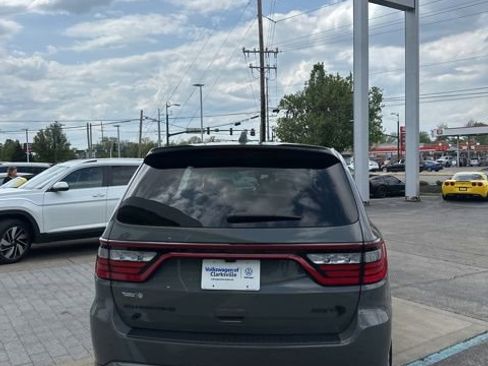 Used 2021 Dodge Durango SRT Hellcat w/ Premium Interior Group AWD/4WD image 9