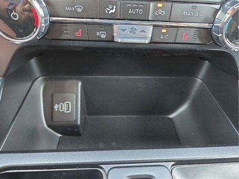 New 2025 Ford F150 XLT w/ Equipment Group 302A MID image 15