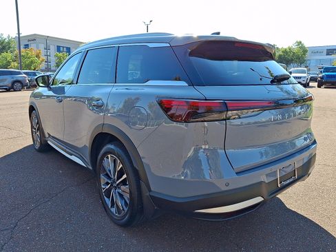 Certified 2026 INFINITI QX60 Luxe w/ Cargo Package AWD/4WD image 4
